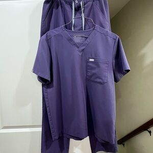 Figs Technical Collection in Dark Purple